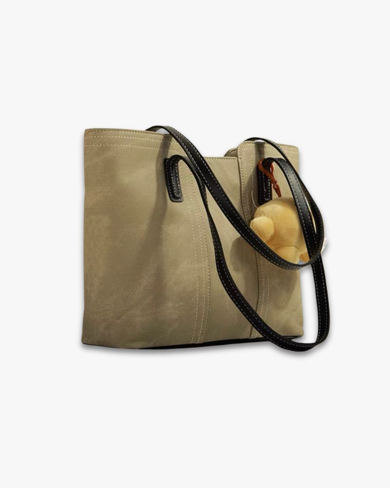 L’Emporté Tote Bag